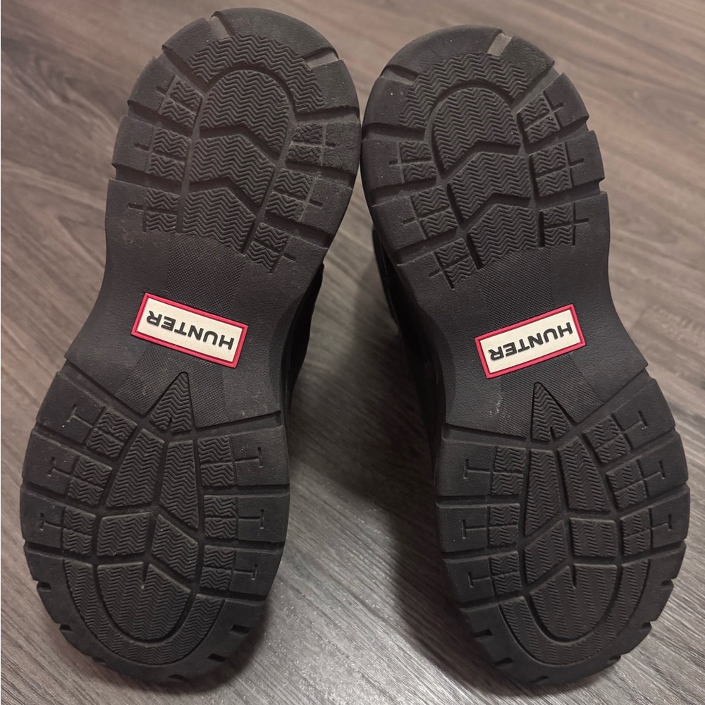 Hunter Women’s Neveah Slip-On Waterproof Chelsea Booties - worn once! - Picture 8 of 8